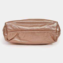 مملوكة مسبقًا Chanel 2021 Rose Metallic Quilted Calfskin Mini Chanel 22 Hobo Bag