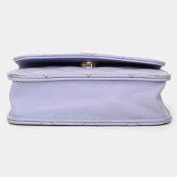 Pre Owned حقيبة شانيل 2021 جلد الحمل البنفسجي صغيرة رفرف كروس بودي