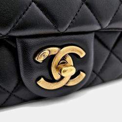 Pre Owned Chanel Black Leather Chanel chain crossbody bag