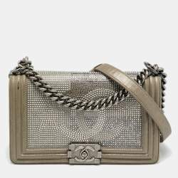 مملوكة مسبقًا Chanel CC Crystal Boy Medium Grey Leather Flap Bag