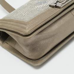 مملوكة مسبقًا حقيبة بوي شانيـل قـلاب جلـد مبطن ميديوم كافيـار سوداء