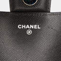 Pre Owned Chanel Black Quilted Caviar Sunglasses Case with Chain