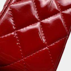 Pre Owned حقيبة كتف شانيل ماتيلسي غطاء مزدوج بسلسلة مينا أحمر حجم 25