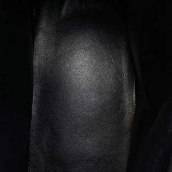 Pre Owned حقيبة شانيل ميداليون توت جلد كافيار أسود