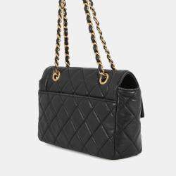 مملوكة مسبقًا Chanel Matelasse Flap Bag Chain shoulder Black Lambskin Size 21