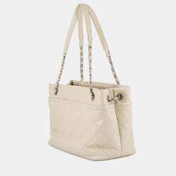Pre Owned Chanel Matelasse Chaintote Bag Ivory Caviar Leather