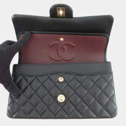 مملوكة مسبقًا Chanel Matelasse W Flap Chain shoulder Black Lambskin Size 25