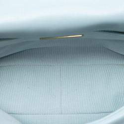 مملوكة مسبقًا Chanel Blue Medium Lambskin 19 Flap