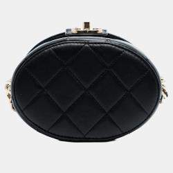 مملوكة مسبقًا Chanel Black Mini Quilted Lambskin Elegant Chain Vanity Case