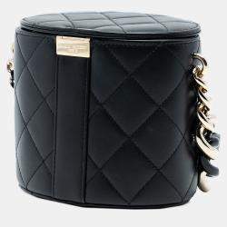 مملوكة مسبقًا Chanel Black Mini Quilted Lambskin Elegant Chain Vanity Case