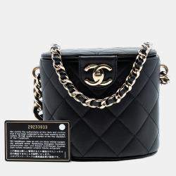 مملوكة مسبقًا Chanel Black Mini Quilted Lambskin Elegant Chain Vanity Case