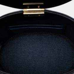 مملوكة مسبقًا Chanel Black Mini Quilted Lambskin Elegant Chain Vanity Case