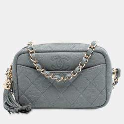 مملوكة مسبقًا Chanel Mini Quilted Caviar Coco Tassel Camera Case