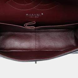 مملوكة مسبقًا حقيبة شانيل جامبو كلاسيك كافيار سوداء بفلايت مزدوجة