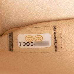 مملوكة مسبقًا حقيبة شانيل كلاسيك متوسطة جلد الخروف بني مزدوجة الغطاء