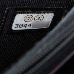 مملوكة مسبقًا Chanel Black CC Quilted Caviar Wallet on Chain