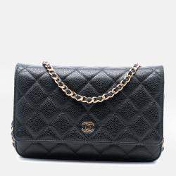 مملوكة مسبقًا Chanel Black CC Quilted Caviar Wallet on Chain