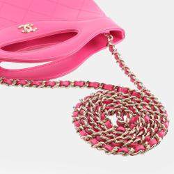 مملوكة مسبقًا حقيبة شانيل للتسوق جلد عجل وردية لامعة صغيرة 31