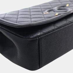 مملوكة مسبقًا حقيبة فلاب شانيل كافيار سي سي فيليغري وسط سوداء