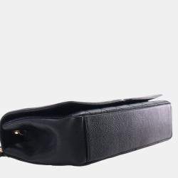 مملوكة مسبقًا حقيبة فلاب شانيل كافيار سي سي فيليغري وسط سوداء