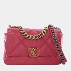 مملوكة مسبقً ا Chanel Pink Medium Lambskin 19 Flap