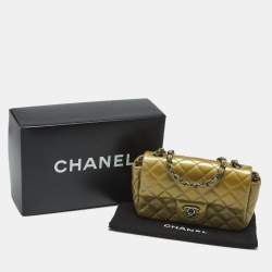 Pre Owned حقيبة شانيل ميني كلاسيك مستطيلة جلد مبطن أخضر