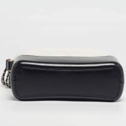 Pre Owned حقيبة هوبو شانيل غابرييل جلد قديم مبطن بيج / أسود متوسط الحجم