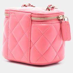 مملوكة مسبقًا حقيبة شانيل يد علوية صغرى جلد خروف وردي مبطن مع سلسلة