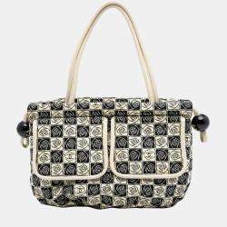 مملوكة مسبقًا Chanel Brown Camellia Canvas Coco Ball Tote