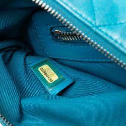 Pre Owned Chanel Blue Medium Quilted Iridescent Lambskin O Case Clutch