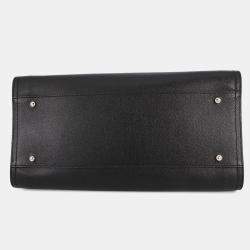 Pre Owned حقيبة شانيل دوفيل 2 واي سلسلة جلد كافيار سوداء مرصعة