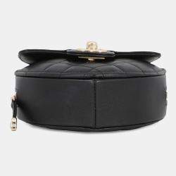 Pre Owned حقيبة شانيل سلسلة قلب مغطاة كتف جلد الخروف سوداء