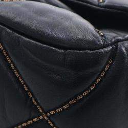 مملوكة مسبقًا Chanel Black Medium Lambskin 19 Flap