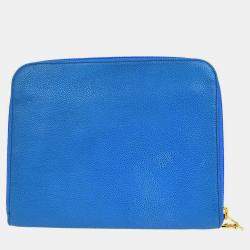 مملوكة مسبقًا Chanel Blue Calfskin Wallet