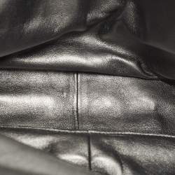 مملوكة مسبقًا حقيبة شانيل ريشيو 2.55 كلاسيك 228  جلد فضي مبطن بقلاب