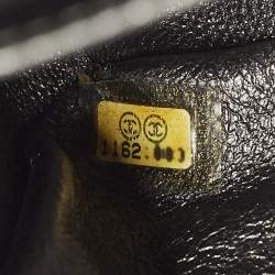 مملوكة مسبقًا حقيبة شانيل ريشيو 2.55 كلاسيك 228  جلد فضي مبطن بقلاب