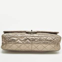 مملوكة مسبقًا حقيبة شانيل ريشيو 2.55 كلاسيك 228  جلد فضي مبطن بقلاب