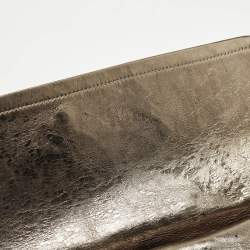 مملوكة مسبقًا حقيبة شانيل ريشيو 2.55 كلاسيك 228  جلد فضي مبطن بقلاب