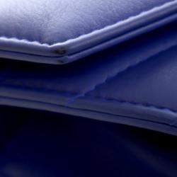 مملوكة مسبقًا Chanel Blue Small Chevron Calfskin Envelope Flap