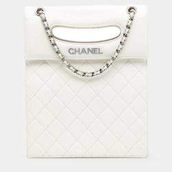 Pre Owned Chanel White Quilted Lambskin Delivery Cutout Handle Bag