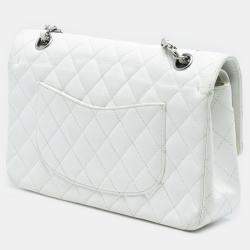 مملوكة مسبقًا حقيبة شانيل كلاسيك وسط كافيار قلاب مزدوج أبيض