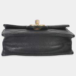 مملوكة مسبقًا Chanel Black Quilted Goatskin Vertical Chic Pearls Flap Bag