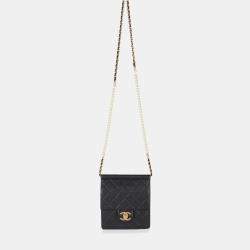 مملوكة مسبقًا Chanel Black Quilted Goatskin Vertical Chic Pearls Flap Bag