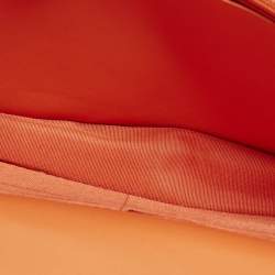 Pre Owned محفظة شانيل جلد برتقالي 19 بسلسلة