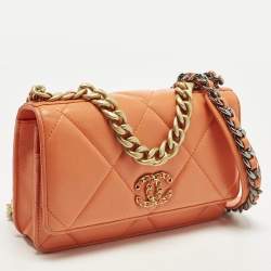 Pre Owned محفظة شانيل جلد برتقالي 19 بسلسلة