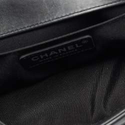 Pre Owned حقيبة شانيل قلاب بوي جلد مبطن أخضر صغيرة