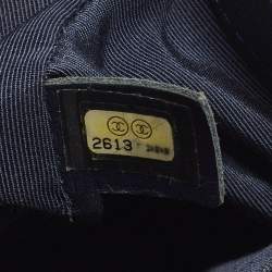 Pre Owned Chanel Boy Medium Dark Blue Quilted Caviar Leather Flap Bag