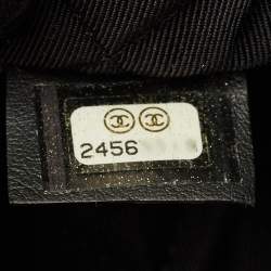 Pre Owned حقيبة كلتش شانيل كبيرة جلد كافيار أسود مبطن