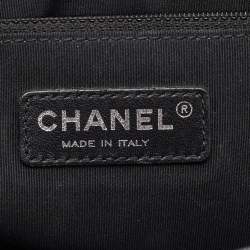 Pre Owned حقيبة شانيل بوي كبيرة جلد مبطن بيج بقلّاب