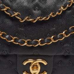 Pre Owned حقيبة شانيل كلاسيك شرق/غرب جلد كافيار مبطن بخياطة وحشية سوداء قلاب